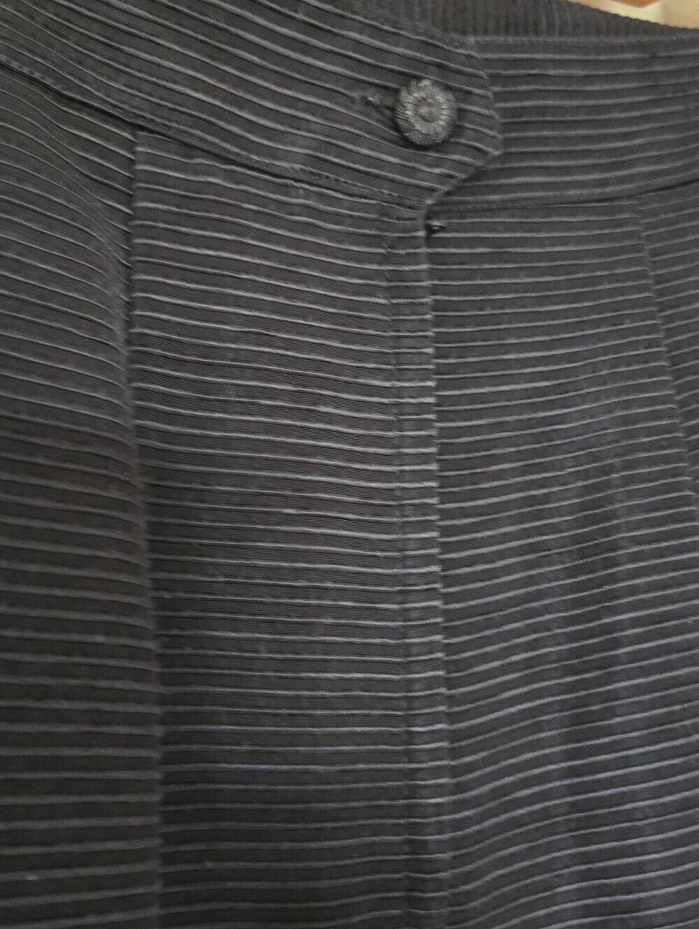 Vintage! Simon Chang | Matching Set, Tailored Vest & Pleated Midi Skirt, Size 8 - Picture 6 of 15